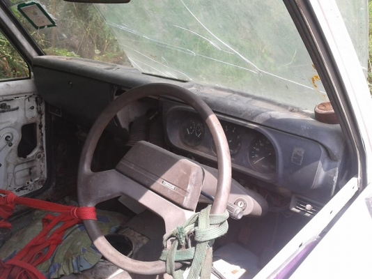 ขายหลังคา mazda family 1300