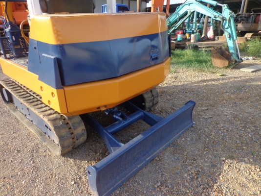 ขายรถแบคโฮ KOMATSU PC20-6 ติดต่อคุณจิ๊ด โทร. 089-7949488