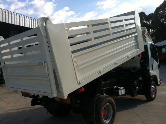 ISUZU FRR 210 แรง กระบะดั๊มสามมิตร ISUZU FRR 210 แรง กระบะดั๊มสามมิตร