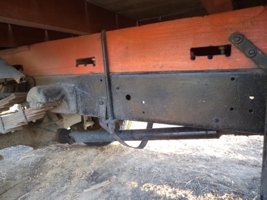 เพื่อนฝากขาย รถอีซูซุ6ล้อ เอกสารพร้อมสภาพดี