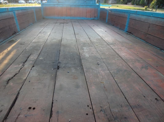 เพื่อนฝากขาย รถอีซูซุ6ล้อ เอกสารพร้อมสภาพดี