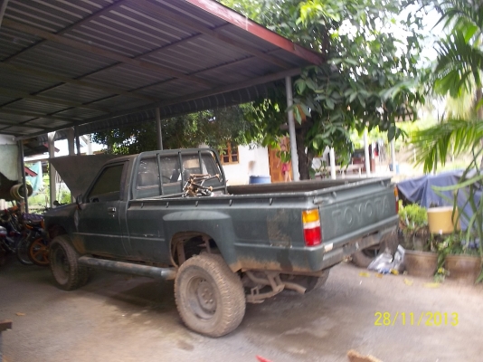 ขายTOYOTA HIRO ยกตัวถ้งสูง คัชซีสวย ตอนเดียว