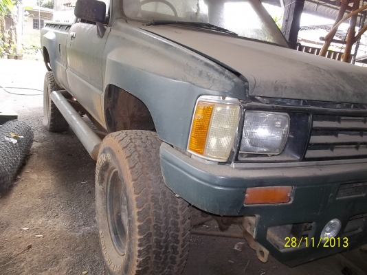 ขายTOYOTA HIRO ยกตัวถ้งสูง คัชซีสวย ตอนเดียว