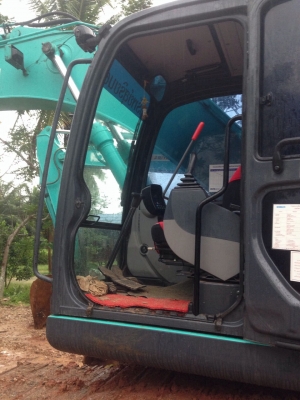 ขายดาวน์แบคโฮ KOBELCO SK200-8YN12 super X 41xx ชั่วโมง สวยๆสนใจโทร0819701072