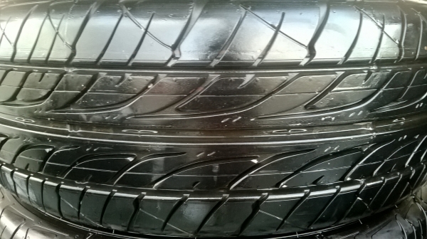 ขายยาง 205 70 14 ชุดละ4700 ขายยาง 205 70 14 ชุดละ4700