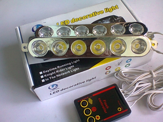 ไฟเดย์ไลท์ 8 ดวง ไฟเดย์ไลท์ 8 ดวง