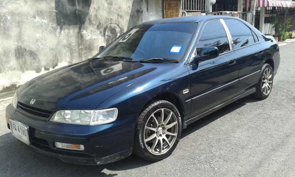 HONDA, ACCORD 2.2 VTi-L เครื่องวีเทคปี95 เกียร์ออโต้(ติดแก๊สใช้ได้2ระบบแกีส-น้ำมัน)สวยเดิม