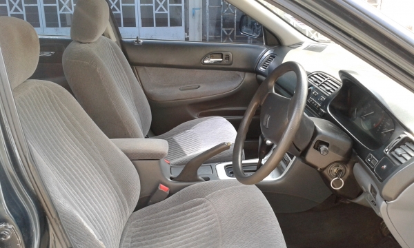 HONDA, ACCORD 2.2 VTi-L เครื่องวีเทคปี95 เกียร์ออโต้(ติดแก๊สใช้ได้2ระบบแกีส-น้ำมัน)สวยเดิม