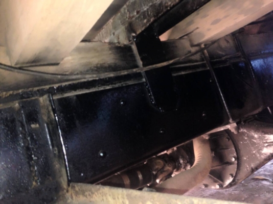 **390,000 บ.ต่อรอง**ขายเทเลอร์10ล้อหัวยาวเพลาเดียว ISUZU TX 185HP 6BF1 เครื่องแน่น แรงดีไม่เยิ้ม ช่วงล่างคัสซีสวยไม่ปะไม่ดาม ยางสวย10เส้น หัวเก๋งสวยไม่ผุ คอนโซลดี พร้อมหางเทเลอร์สภาพสวยไม่ผุไม่หัก พร้อมใช้ พร้อมลุยงาน เอกสารครบพร้อม ราคาต่อรองได้เด้อ พี่น