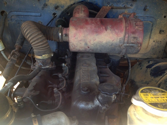 **390,000 บ.ต่อรอง**ขายเทเลอร์10ล้อหัวยาวเพลาเดียว ISUZU TX 185HP 6BF1 เครื่องแน่น แรงดีไม่เยิ้ม ช่วงล่างคัสซีสวยไม่ปะไม่ดาม ยางสวย10เส้น หัวเก๋งสวยไม่ผุ คอนโซลดี พร้อมหางเทเลอร์สภาพสวยไม่ผุไม่หัก พร้อมใช้ พร้อมลุยงาน เอกสารครบพร้อม ราคาต่อรองได้เด้อ พี่น