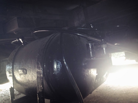 **390,000 บ.ต่อรอง**ขายเทเลอร์10ล้อหัวยาวเพลาเดียว ISUZU TX 185HP 6BF1 เครื่องแน่น แรงดีไม่เยิ้ม ช่วงล่างคัสซีสวยไม่ปะไม่ดาม ยางสวย10เส้น หัวเก๋งสวยไม่ผุ คอนโซลดี พร้อมหางเทเลอร์สภาพสวยไม่ผุไม่หัก พร้อมใช้ พร้อมลุยงาน เอกสารครบพร้อม ราคาต่อรองได้เด้อ พี่น