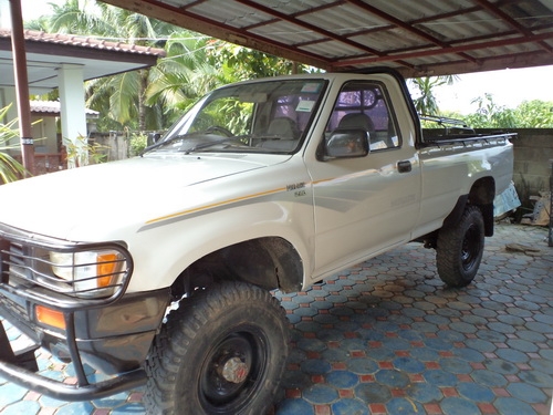 ขายคานแข็ง แท้ ln 106   ดูรถติดต่อ  0892655832