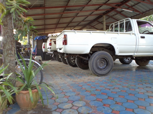 ขายคานแข็ง แท้ ln 106   ดูรถติดต่อ  0892655832