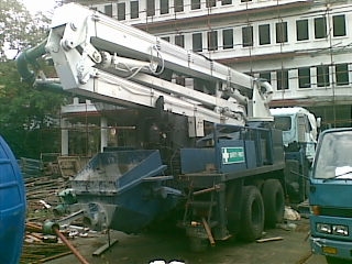 ขายรถยิงปูน สภาพดี พร้อมใช้งาน มีทะเบียนพร้อม สนใจติดต่อ 086-1336693 ขายรถยิงปูน สภาพดี พร้อมใช้งาน มีทะเบียนพร้อม สนใจติดต่อ 086-1336693