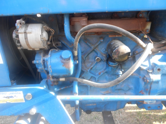 ขายตามสภา ฟอร์ด 6600 เครื่องดี ไฮดรอลิกดี สภาพ 80\% เล่มทะเบียน ภาษีปี 50 บ.