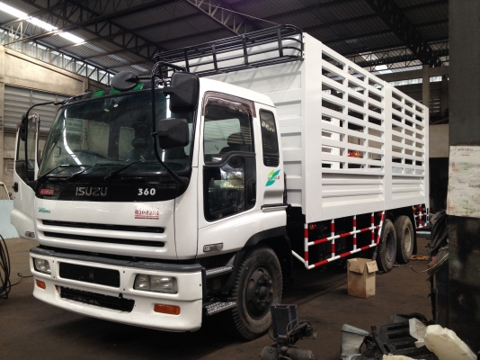 อีซูซุกีก้า 10ล้อ เพลาเดียว. 6WA1:360แรง สภาพใหม่ รับประกัน6เดือน