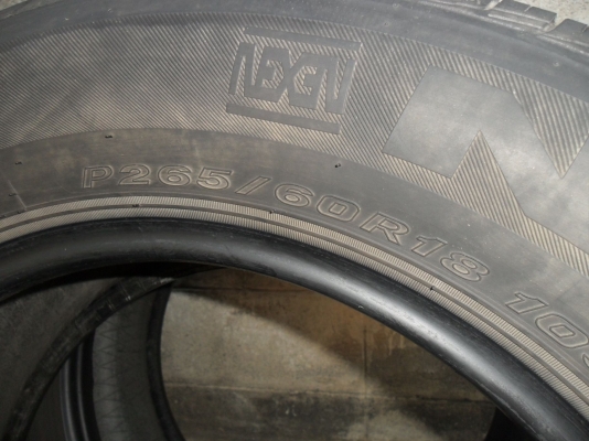 ยาง 265/60R18 สวยๆ 5 เส้น ราคา 3500 บาท