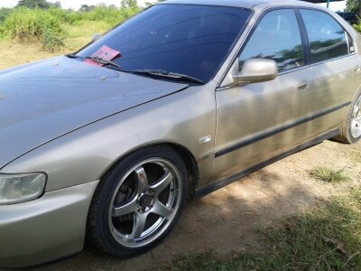 ขาย แอคคอดราคาตัดพ่อค้า ปี 96 ขาย แอคคอดราคาตัดพ่อค้า ปี 96