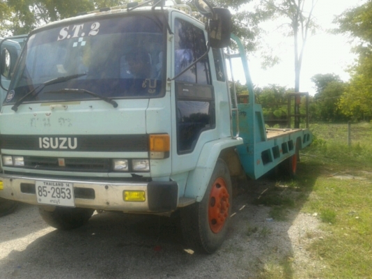 ขายรถขึ้นรถเกี่ยวข้าว  ขึ้นแบคโฮ 120 ได้  เครื่อง195  แรง