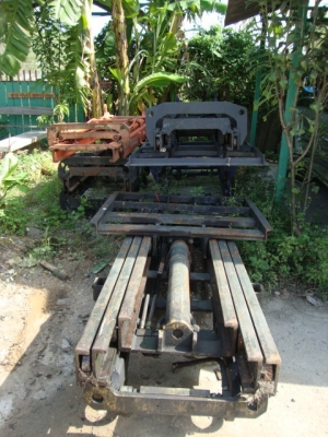 +++++ ขายด่วน !!! งากระดก ฮิ้งโฟล์ค  ตัวหมุน เสา 3 - 4 -5 - 7  เมตร ราคาถูก ๆ ครับ *** สนใจ ราคาคุยกันได้ครับ ***