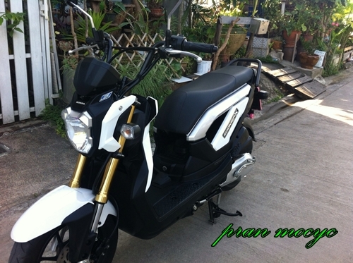 ขายHONDA ZOOMER-X สีขาว จด 7 มีนาคม 56 ขายHONDA ZOOMER-X สีขาว จด 7 มีนาคม 56