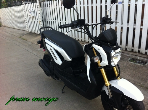 ขายHONDA ZOOMER-X สีขาว จด 7 มีนาคม 56 ขายHONDA ZOOMER-X สีขาว จด 7 มีนาคม 56