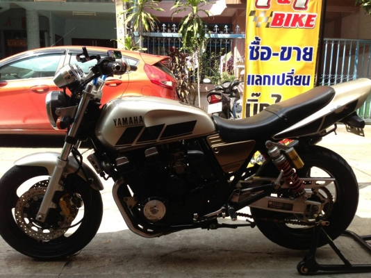 ต้ำพระราม2 ขาย yamaha xjr400ปี97 inv สพม เครื่องแห้งๆไฟใช้ได้ครบ(รับ-แลก-เทิร์นทุกรุ่น)