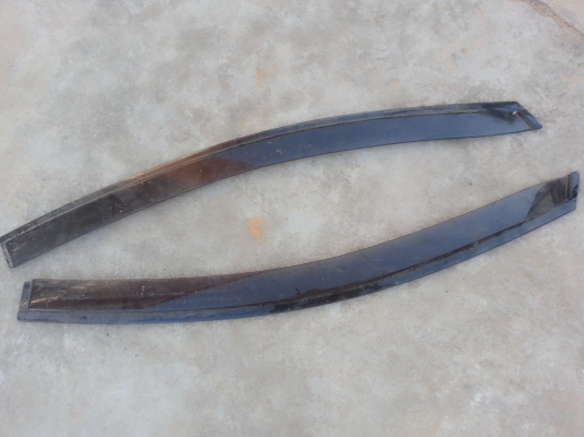 ขายถูก กันสาดประตู (คู่หน้า) 1,000