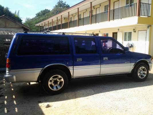 ขาย อีซูซุ TFR แวน 2500 cc. เครื่องดี ประหยัดน้ำมัน ช่วงล่างแน่น แอร์เย็น วิ่งไกลหายห่วงครับ