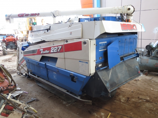 รถเกี่ยวข้าว อิซิกิ 22 แรงม้า รถพร้อมใช้งาน สภาพสวย