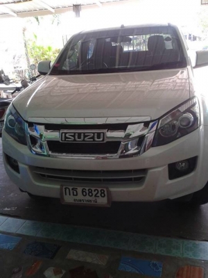 เจ้าของขายเองค่ะ รถปี2012 630000