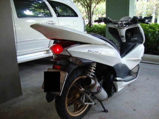 ขาย PCX 125i สีขาว 47500.- ขาย PCX 125i สีขาว 47500.-