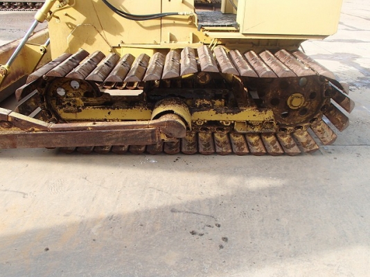 ขายด่วนรถแทรคเตอร์ตีนตะขาบ D20PL-7 เก่าญี่ปุ่นยังไม่เคยใช้งานในไทย มาถึงไทยแล้วจ้า ขายด่วนรถแทรคเตอร์ตีนตะขาบ D20PL-7 เก่าญี่ปุ่นยังไม่เคยใช้งานในไทย มาถึงไทยแล้วจ้า