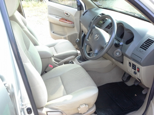 ขาย TOYOTA VIGO D4D 3.0 G MT DOUBLE CAB VN TURBO