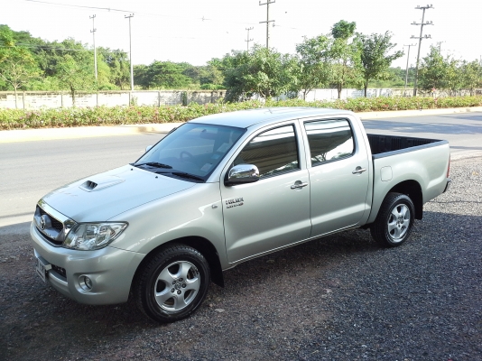 ขาย TOYOTA VIGO D4D 3.0 G MT DOUBLE CAB VN TURBO