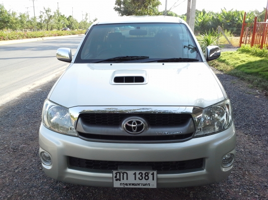 ขาย TOYOTA VIGO D4D 3.0 G MT DOUBLE CAB VN TURBO