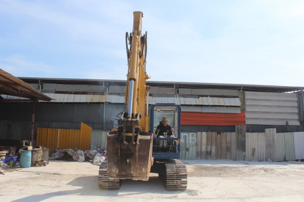 PC 120 KOMATSU รุ่น 3 / 650,000 พร้อมหัวเจราะโอกาดะ