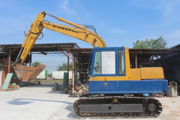 PC 120 KOMATSU รุ่น 3 / 650,000 พร้อมหัวเจราะโอกาดะ