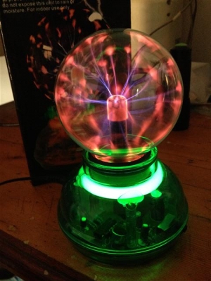 ลูกบอล Plasma (พลาสม่า) ใช้ตกแต่งเครื่องเสียงรถยนต์ของท่านให้ดูเด่น!!