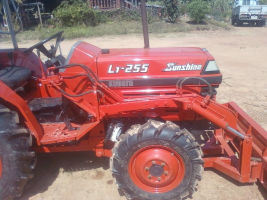 ขายรถไถKUBOTA L225  4WD