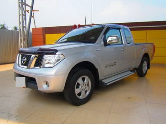 NISSAN BIG-M FRONTIER NAVARA KING CAB 2.5 SE MT ปี 2011