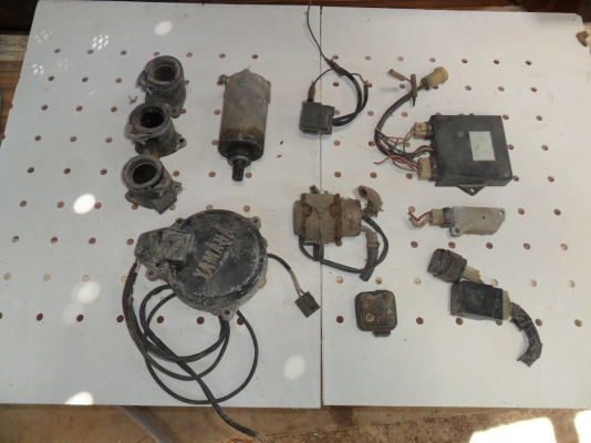 ขายอะใหล่ FZR 400 DELTABOX      ยกชุดเลย           5500