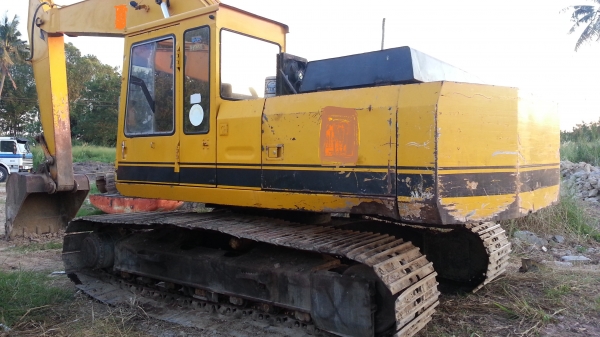 ขายด่วน CATE200B สภาพสวย ขายด่วน CATE200B สภาพสวย