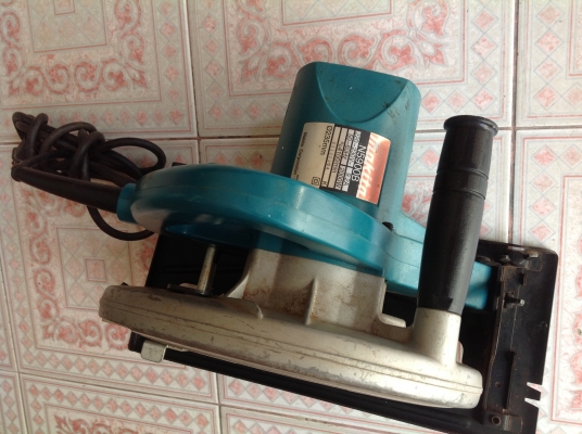 ขายเลื่อยวงเดือน makita สภาพดีมาก ราคาถูก