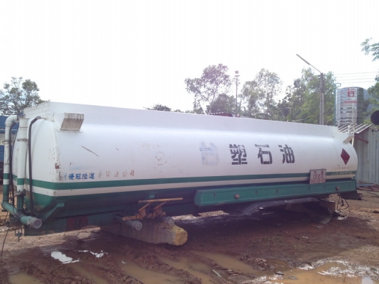 ขายแทงค์ติดรถ อลูมิเนียม ขนาด 20,000 ลิตร สภาพสวยสุดๆ ทำความสะอาดแล้ว 2ใบ ครับ ด่วน!