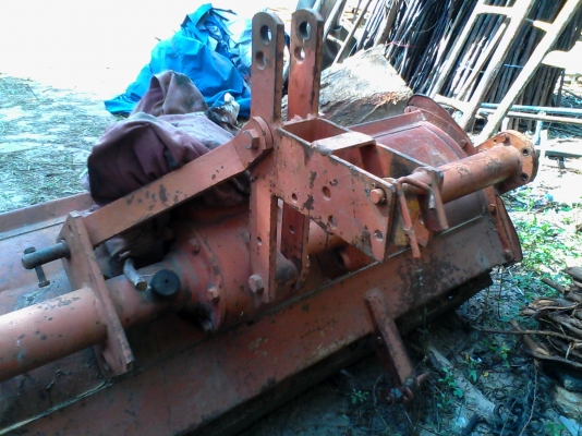 ขายจอบหมุน โรตารี่  ใช้งานได้ปกติ 8000   (0821287055)