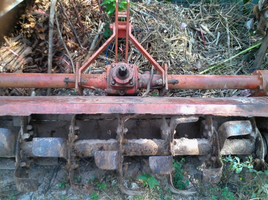 ขายจอบหมุน โรตารี่  ใช้งานได้ปกติ 8000   (0821287055)