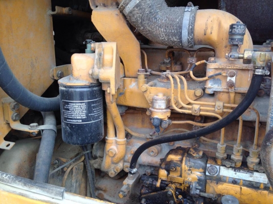 รถตักล้อยาง WA 200