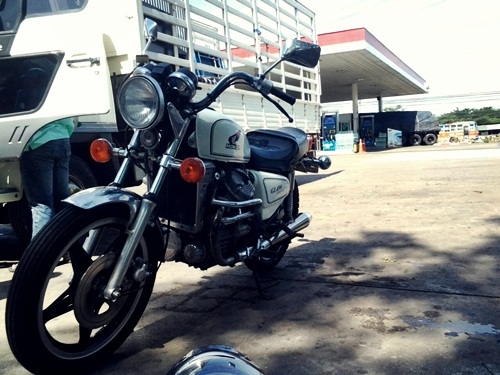 Gl 400 motoguzzi ทะเบียนแท้ พรบ.ไม่ขาดต่อ พร้อมโอนขนส่ง  กทม.