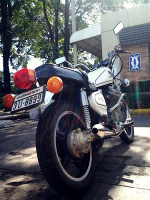 Gl 400 motoguzzi ทะเบียนแท้ พรบ.ไม่ขาดต่อ พร้อมโอนขนส่ง  กทม.